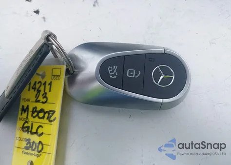 2023 Mercedes-Benz Glc 300 Suv from USA, damaged, VIN W1NKM4GB8PF047045